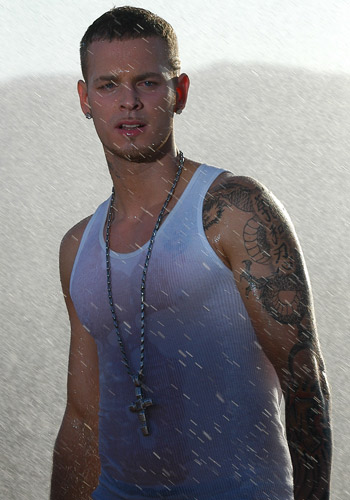 m.pokora